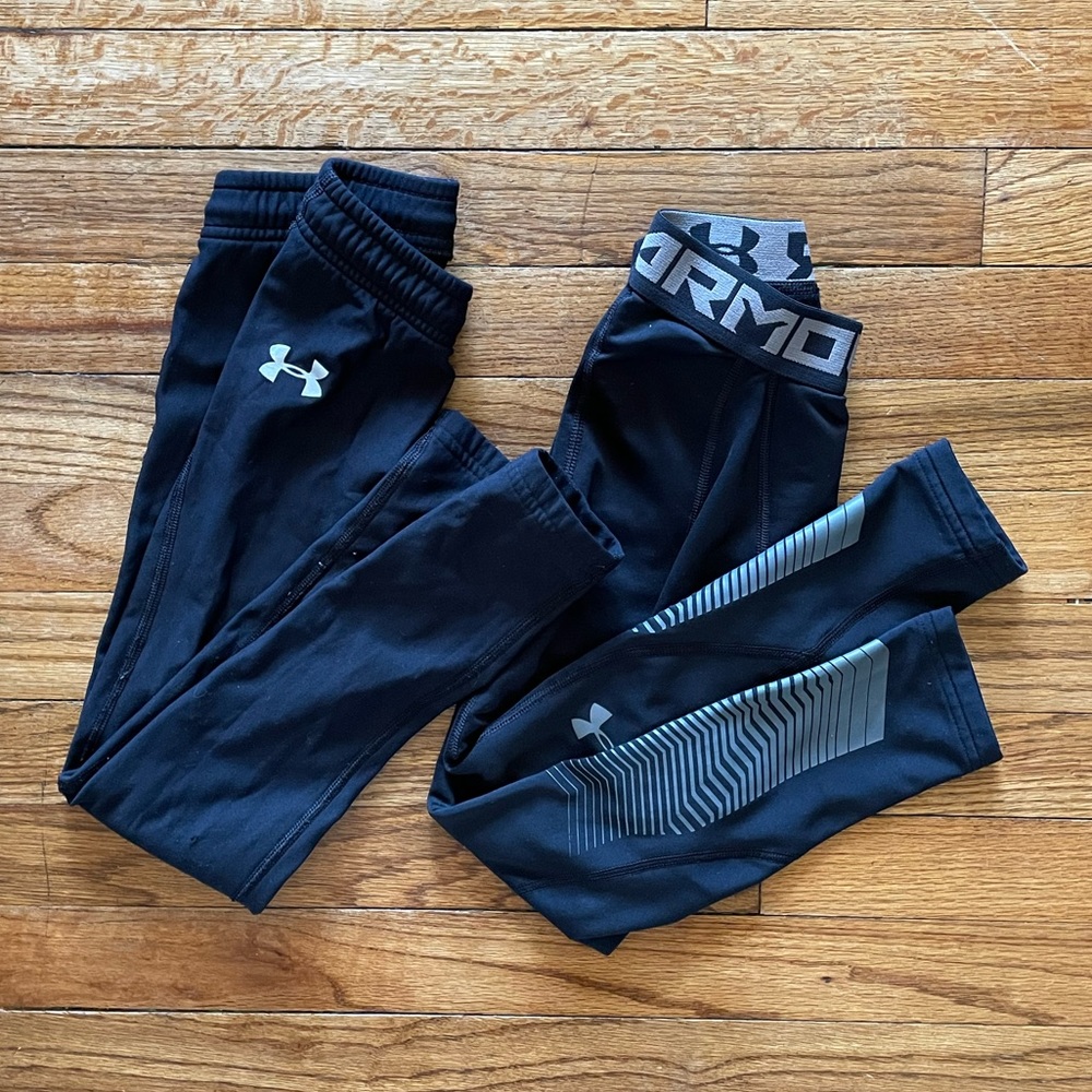 Lot of 2 Underarmour boys leggings size youth xs
